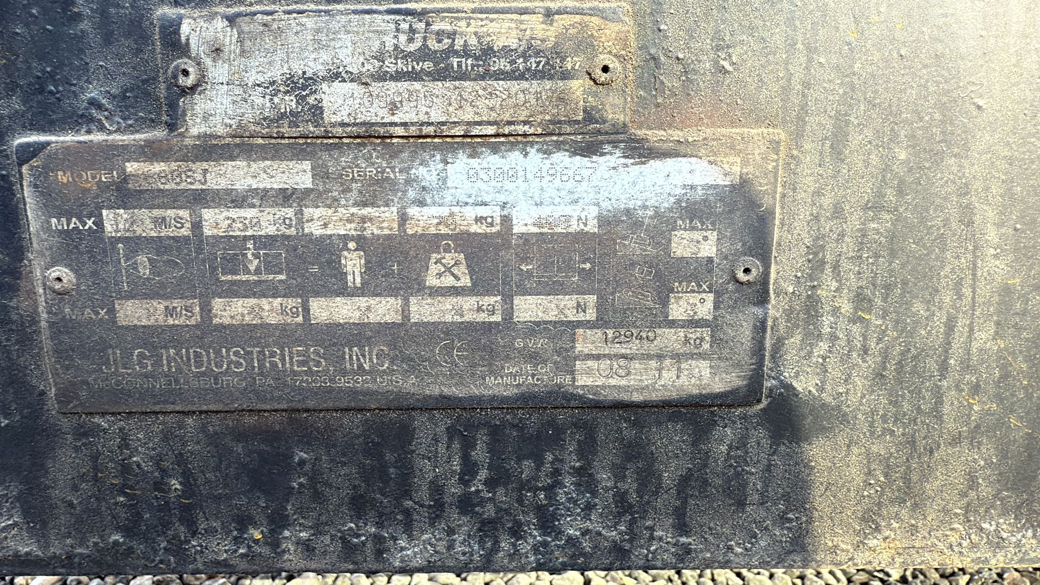 Sold - Scissor Lift - View 3